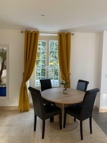 Appartement T2 Rer Cachan Extérieur photo
